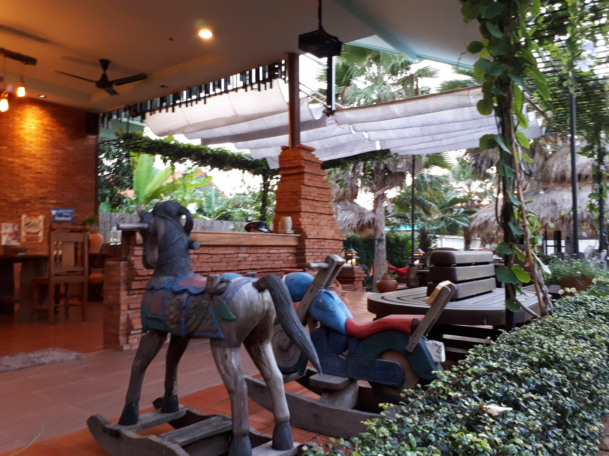Palm Sweet Hotel Prachuap Khiri Khan Ngoại thất bức ảnh